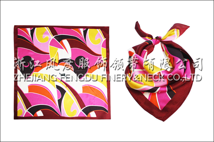 11552553_安徽瑯琊山旅游發(fā)展有限公司真絲小方巾5353編號(hào)1.jpeg